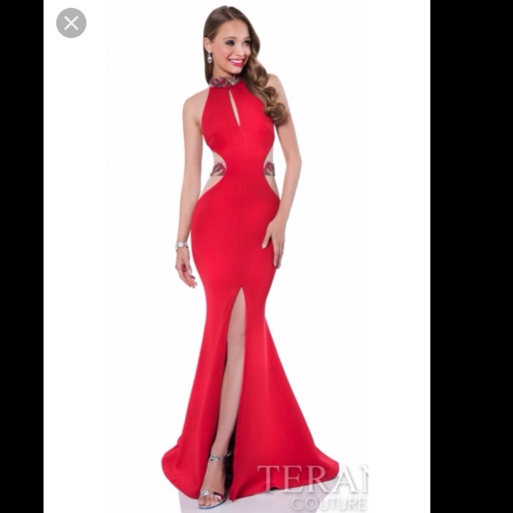 RED PROM DRESS♥️
